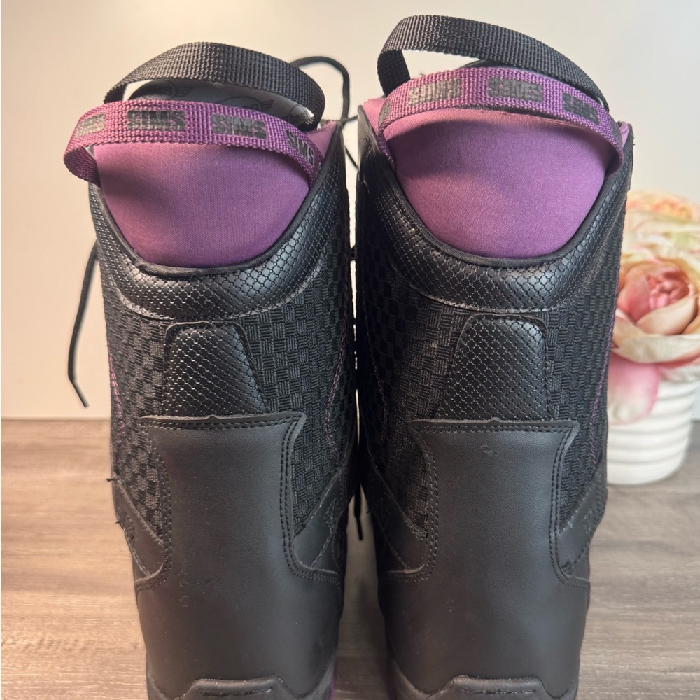 SIMMS Omen Women's Black and Purple Snowboard  Boots size 10 EUC - Picture 4 of 6